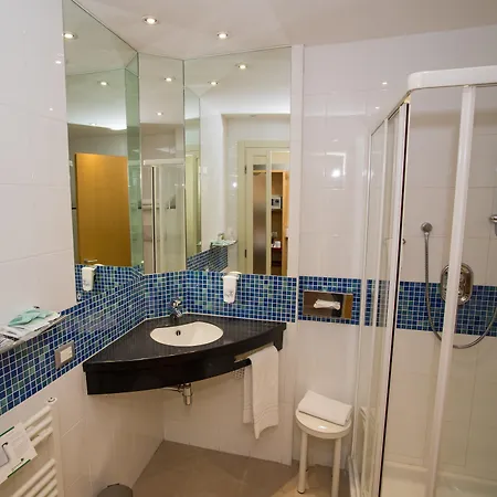 베스트 웨스턴 팰리스 인 페라라