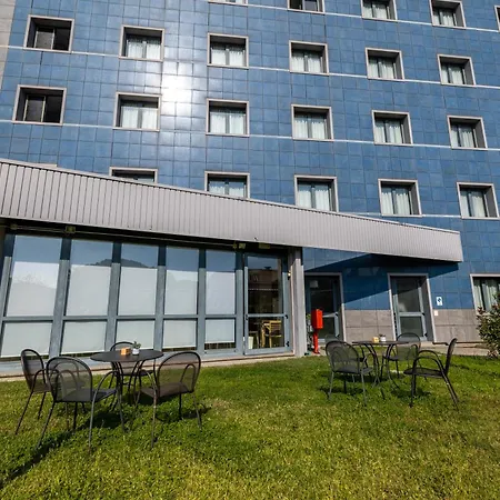 Western Palace 4*