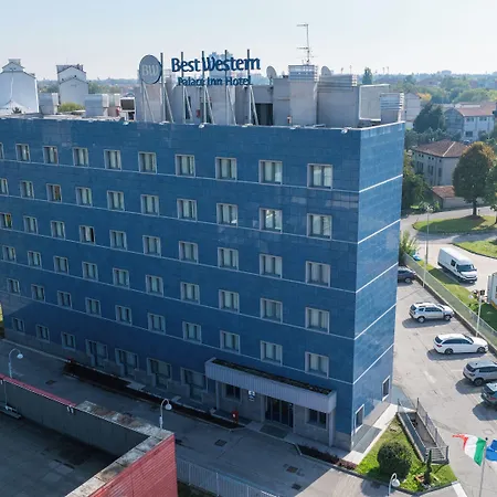Western Palace Hotel 4*