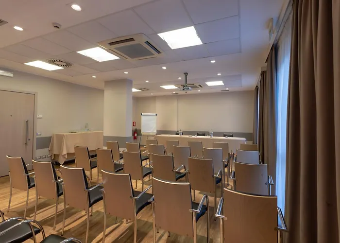 Western Palace Ferrara