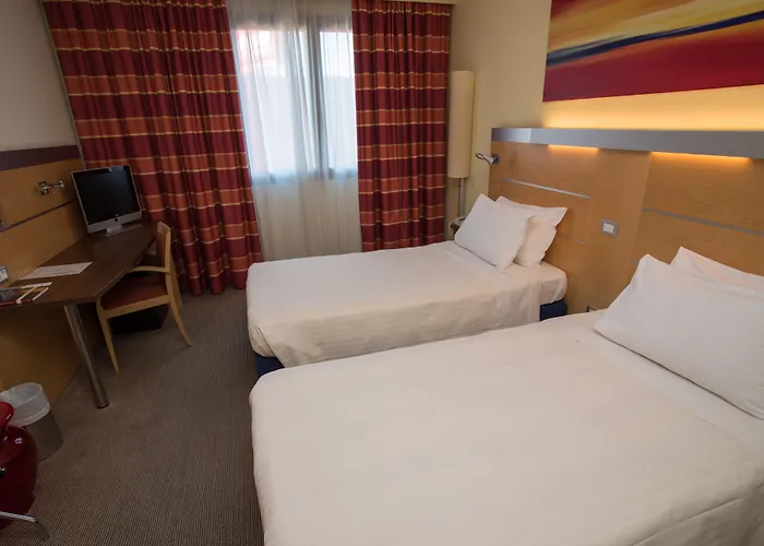 Western Palace Hotel