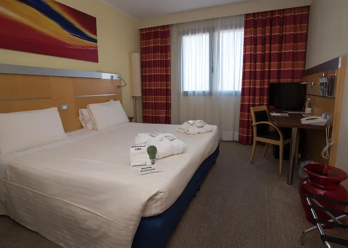 Western Palace Ferrara