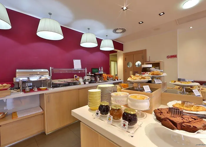 Szálloda Western Palace Ferrara